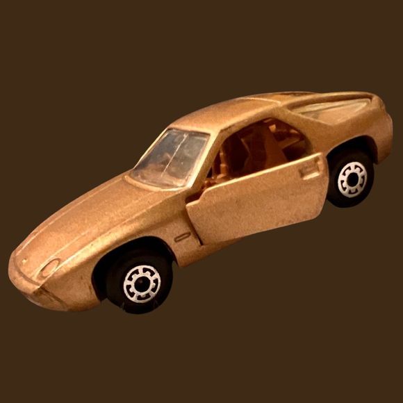 VINTAGE 1979 MATCHBOX SUPERFAST NO-59 PORSCHE 928 - Picture 1 of 5